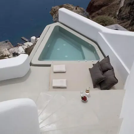 Cycladic Serenity With Private Dipping Pool In 公寓 伊亚